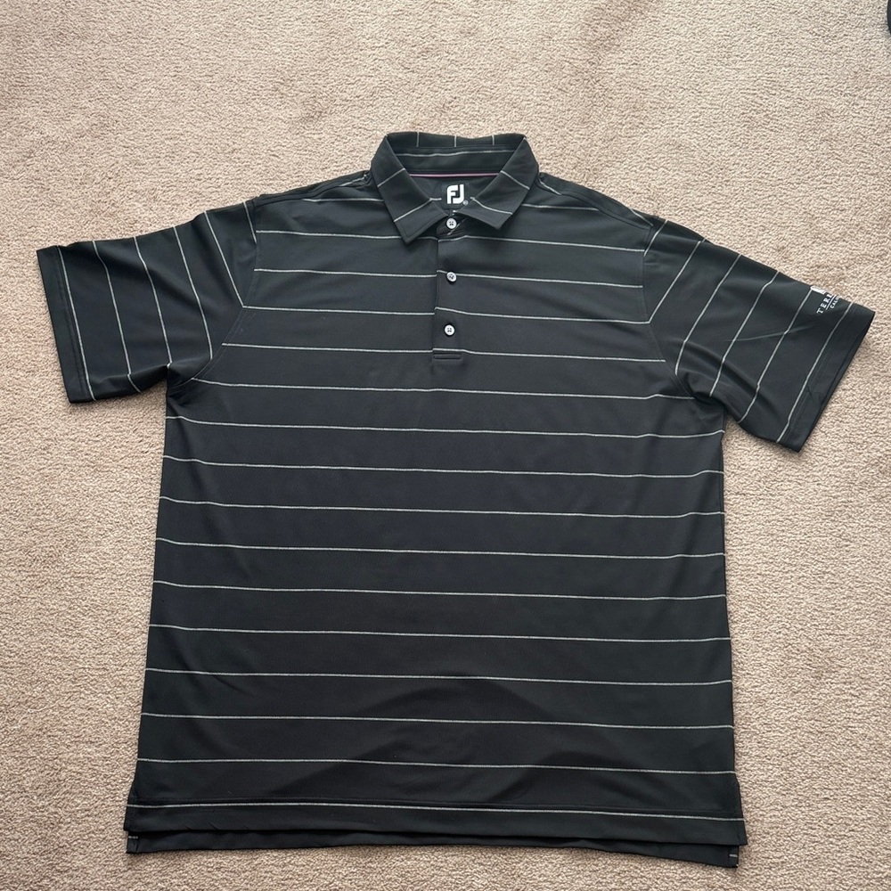 Like New Terranea Resort California FootJoy Men's Polo in Black w/ Gray Stripes